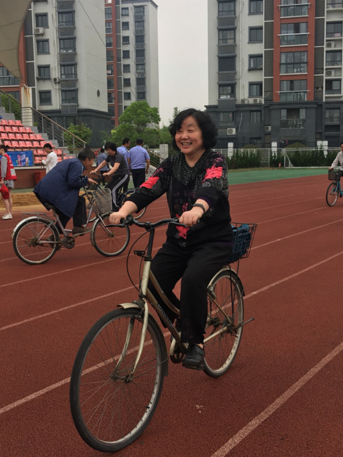 公司教职工积极参加2017年英国上市公司官网365教职工运动会