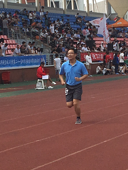 公司教职工积极参加2017年英国上市公司官网365教职工运动会