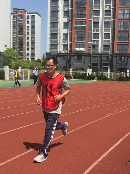 公司教职工积极参加2017年英国上市公司官网365教职工运动会