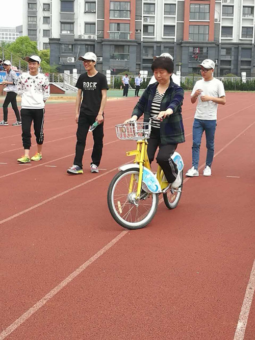 公司教职工积极参加2017年英国上市公司官网365教职工运动会